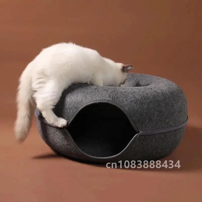 Cat donut tunnel/bed (scratch and bite resistant)